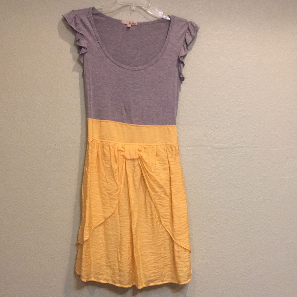 grey and yellow dress